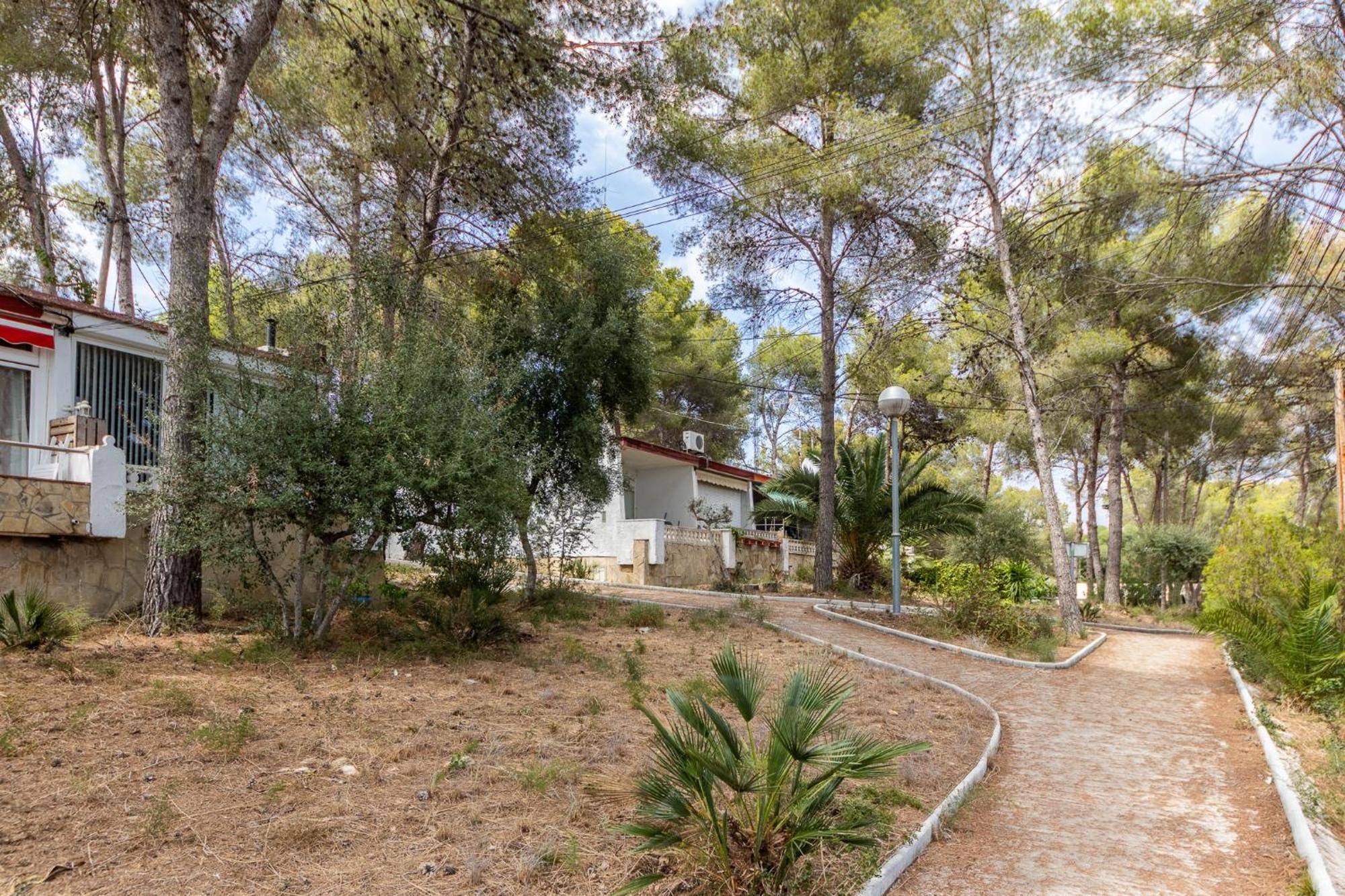 Luminoso Bungalow Con Parking Таррагона Экстерьер фото