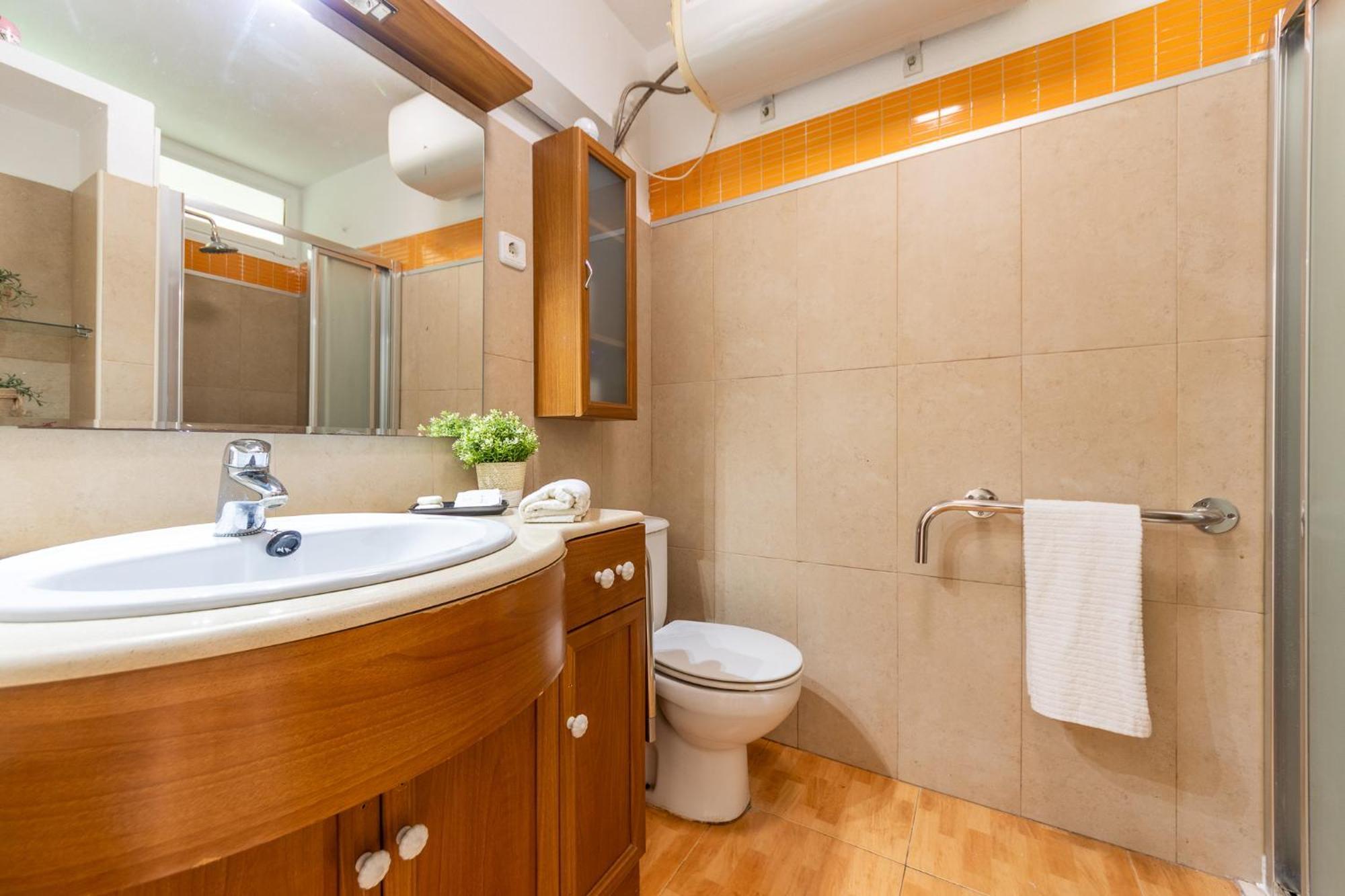 Luminoso Bungalow Con Parking Таррагона Экстерьер фото