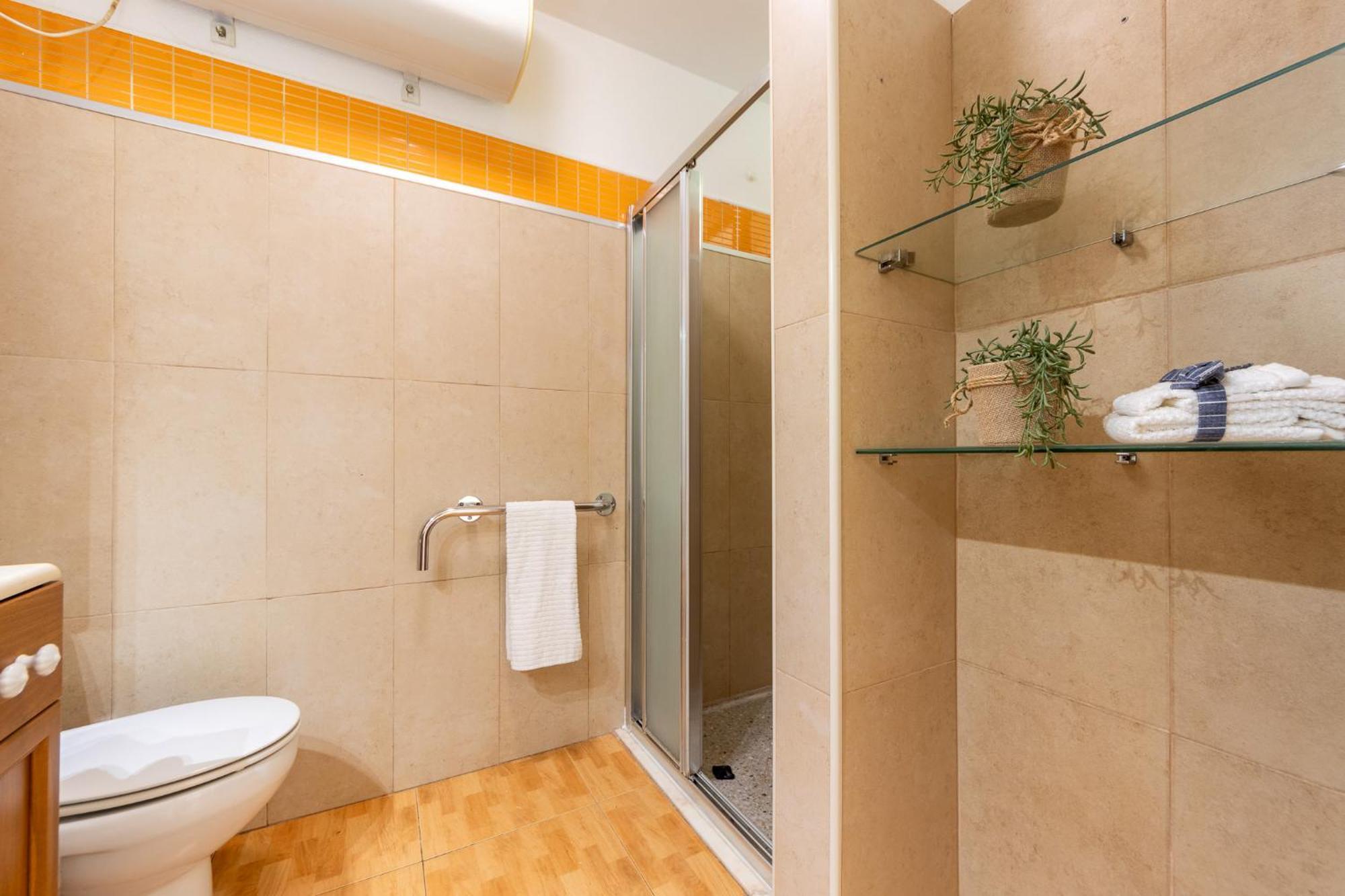 Luminoso Bungalow Con Parking Таррагона Экстерьер фото